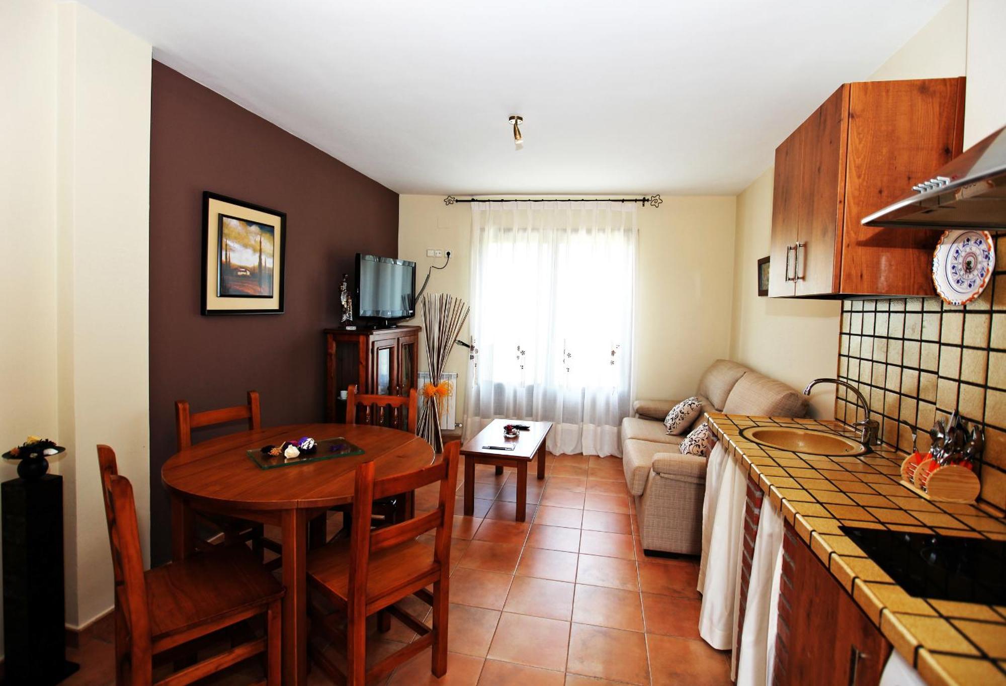 Apartamentos Pirineos Ordesa El Pueyo de Araguás Buitenkant foto
