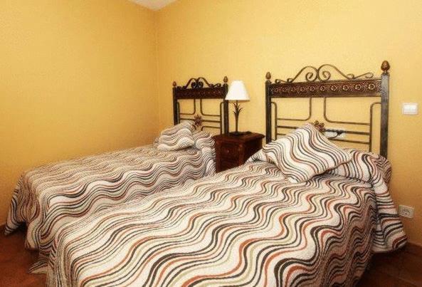 Apartamentos Pirineos Ordesa El Pueyo de Araguás Buitenkant foto
