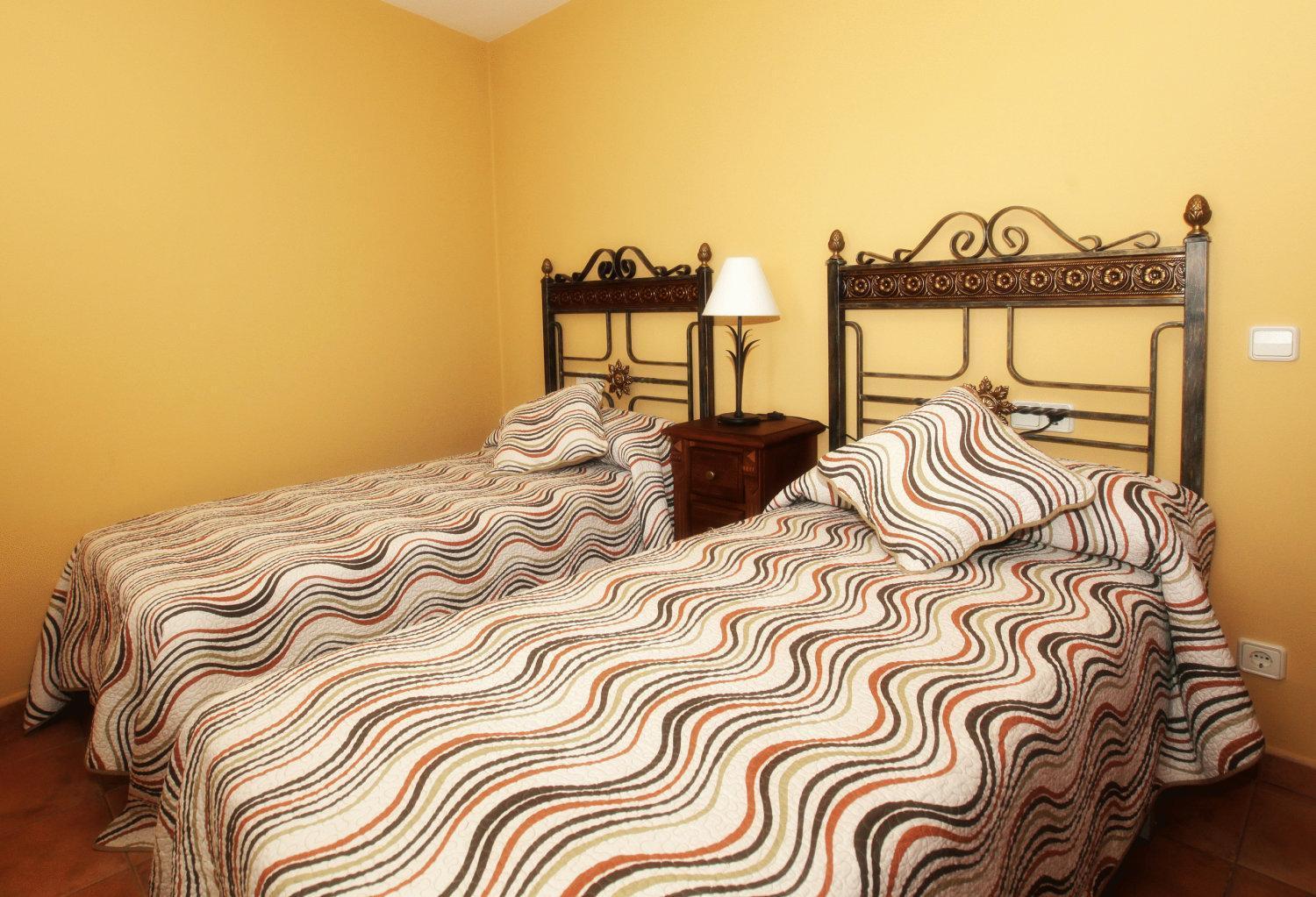 Apartamentos Pirineos Ordesa El Pueyo de Araguás Buitenkant foto