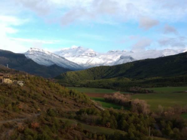 Apartamentos Pirineos Ordesa El Pueyo de Araguás Buitenkant foto