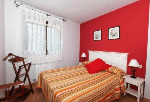 Apartamentos Pirineos Ordesa El Pueyo de Araguás Kamer foto