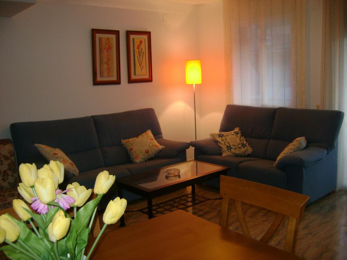 Apartamentos Pirineos Ordesa El Pueyo de Araguás Kamer foto