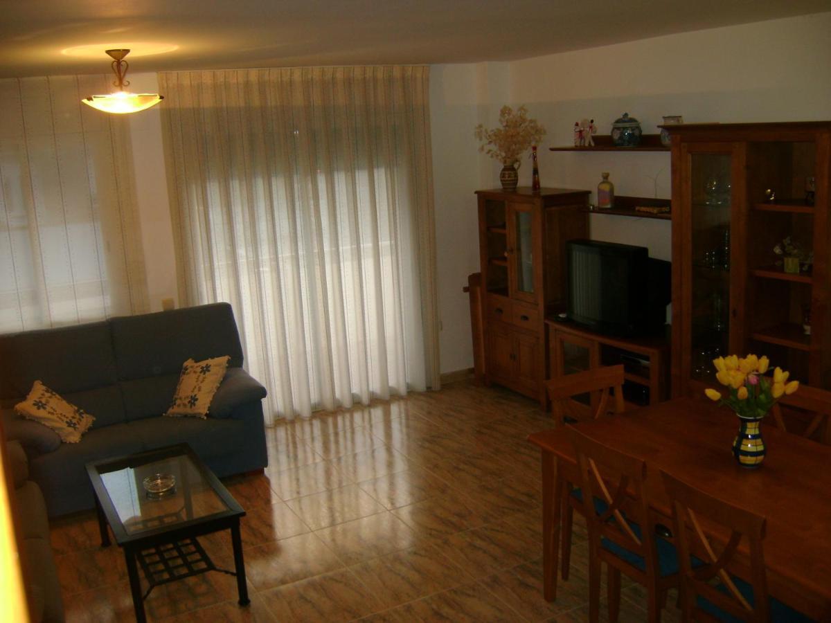 Apartamentos Pirineos Ordesa El Pueyo de Araguás Kamer foto